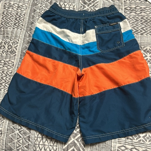 Nautica guy shorts - Picture 2 of 7